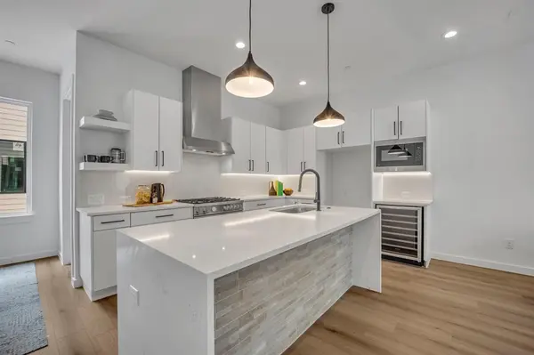 3612 San Jacinto #102, Dallas, TX 75204