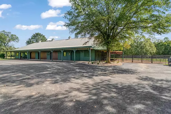 5500 Farm to Market 195, Paris, TX 75462