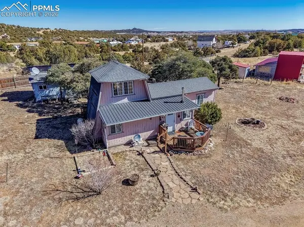 63 Trinchera CT, Walsenburg, CO 81089