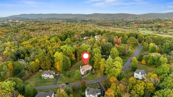 14 Sabine Ln, Hardyston Twp., NJ 07416