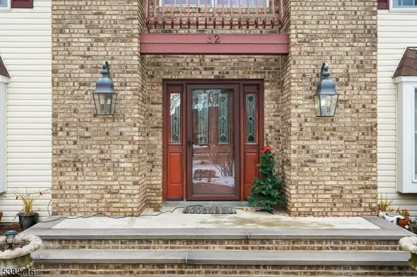 32 Nancy Terrace, Washington Twp., NJ 07853