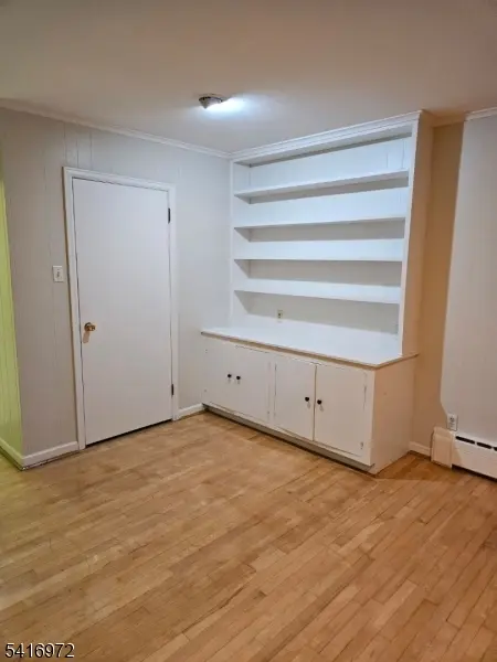 653 New York Ave, Lyndhurst Twp., NJ 07071