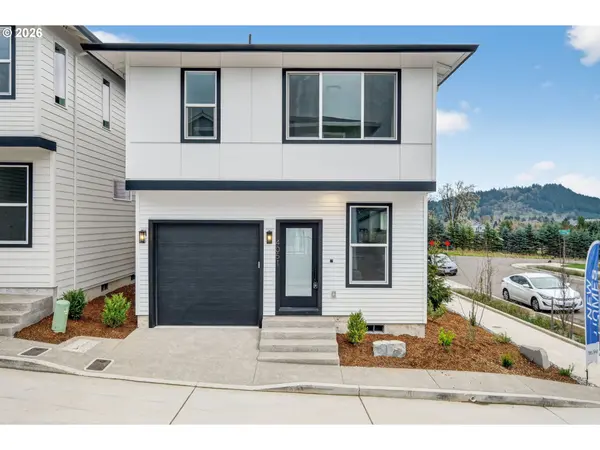 4051 SW McKinley ST #38, Gresham, OR 97080