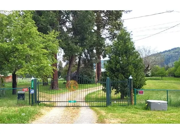 238 BALL LN, Riddle, OR 97469