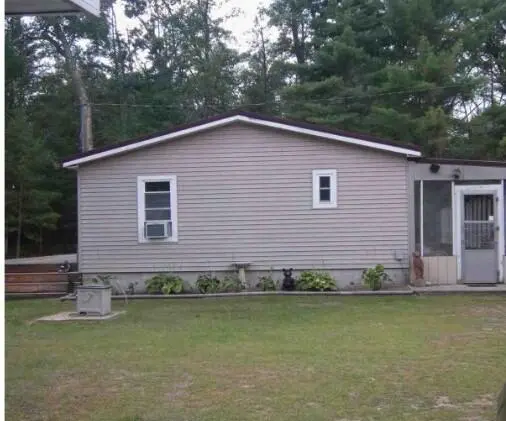 801 W Rainbow Trail, Baldwin, MI 49304