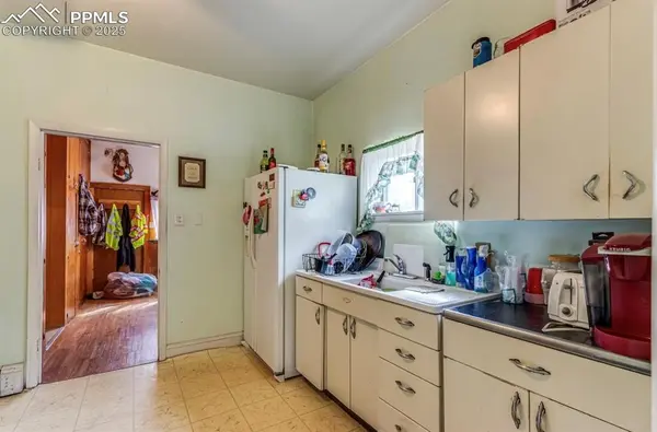 129 E 9th ST, Walsenburg, CO 81089