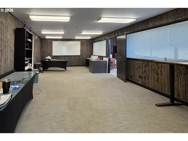 202 E NORTH ST, Enterprise, OR 97828