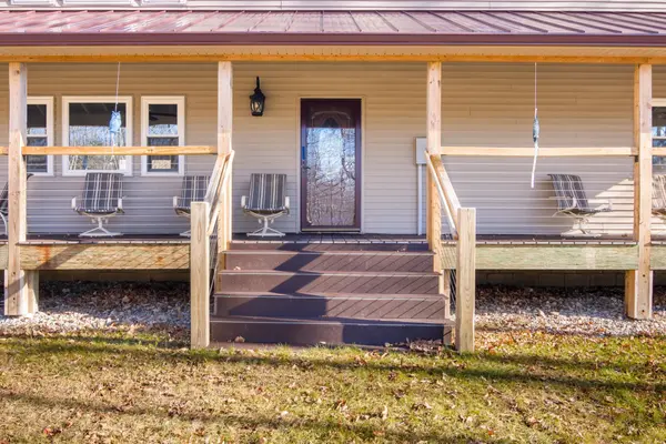 5877 E Lake Five LN, Excelsior Twp, MI 49646