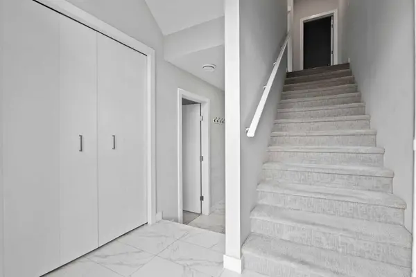 75 Sage Meadows CIR NW, Calgary, AB T3P 1K3