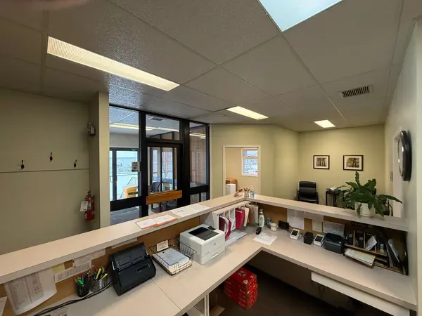 906 2 AVE, Beaverlodge, AB T0H 0C0