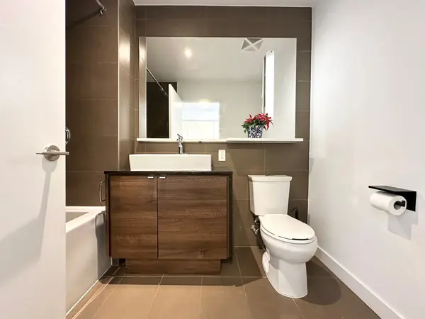 121 Mcmahon DR #2502, Toronto C15, ON M2K 0C1