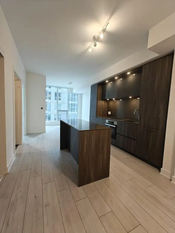 15 Mercer ST #2303, Toronto C01, ON M5V 1H2