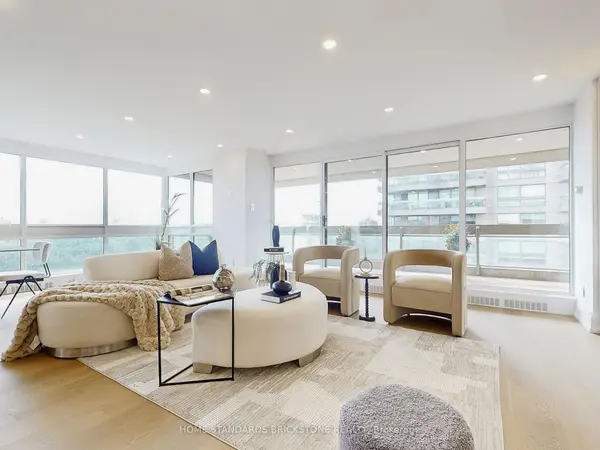 61 St Clair AVE W #1102, Toronto C02, ON M4V 2Y8