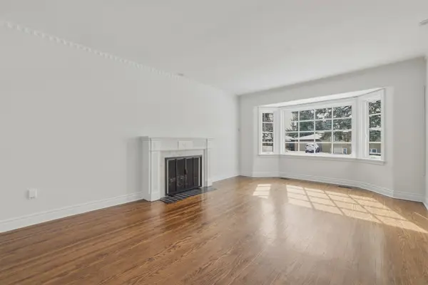 530 Blythwood RD, Toronto C12, ON M4N 1B3