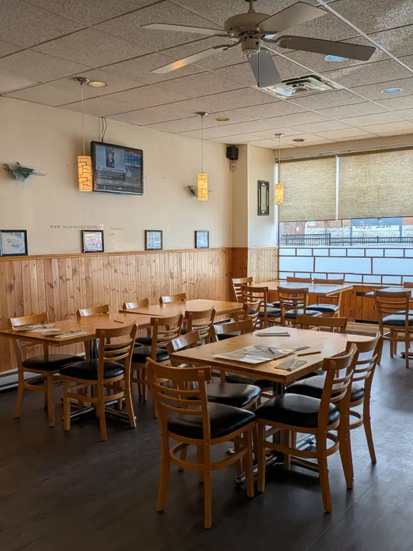 46 Simcoe ST N #Main Floor, Oshawa, ON L1G 4S1