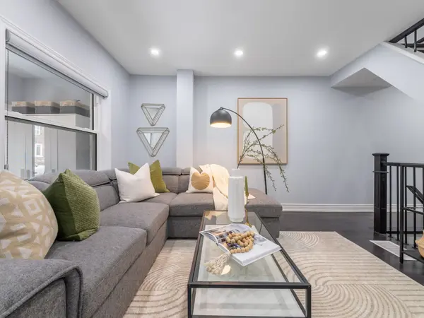 7 Weymouth AVE, Toronto E03, ON M4C 1R6