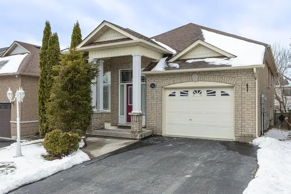 56 Fenning DR, Clarington, ON L1E 3H2