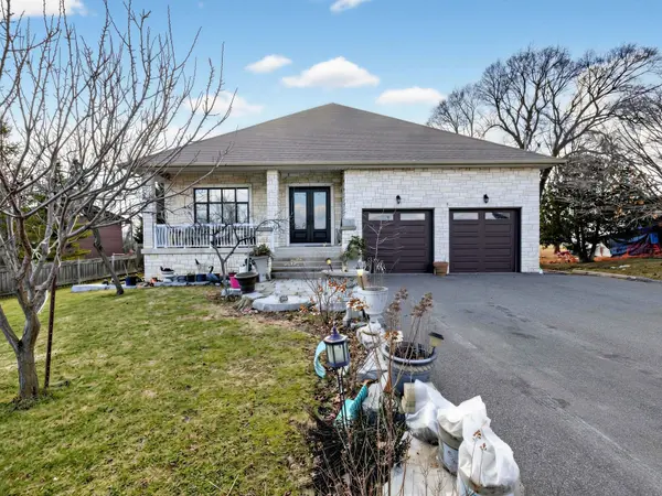 40 Simmons ST, Vaughan, ON L4H 4X7