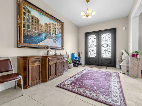 40 Simmons ST, Vaughan, ON L4H 4X7