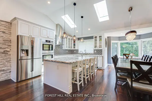 5837 Yonge ST, Innisfil, ON L0L 1K0