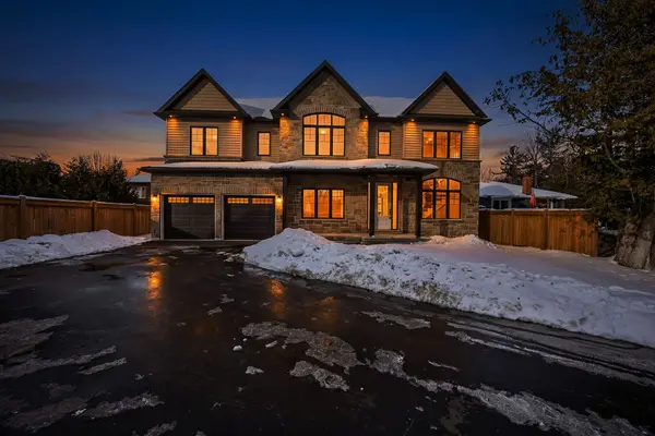 28 St. George ST, Georgina, ON L0E 1L0