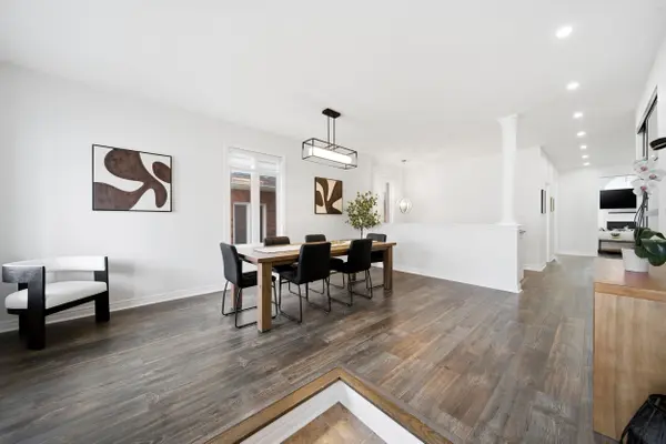 43 Milligan ST, Bradford West Gwillimbury, ON L3Z 0A5