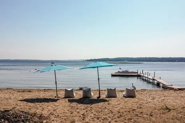 58 Methodist IS, Tay, ON L0K 1R0