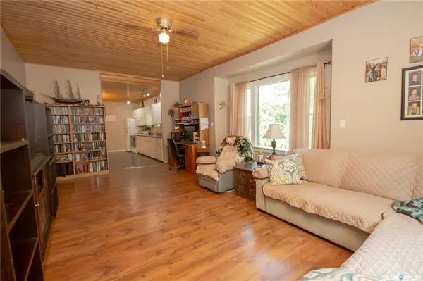 407 2nd STREET E, Wilkie, SK S0K 4W0