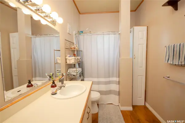 407 2nd STREET E, Wilkie, SK S0K 4W0