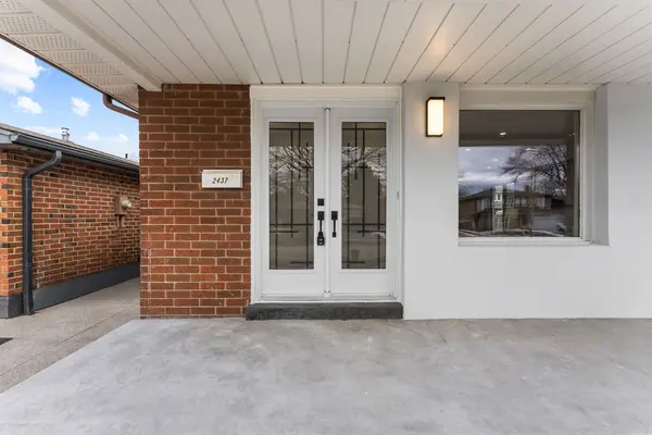 2437 Chilsworthy AVE, Mississauga, ON L5B 2R4