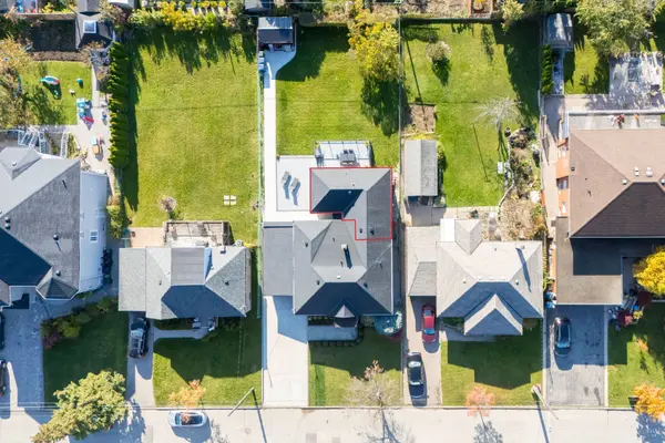 745 Glengrove AVE W, Toronto W04, ON M6B 2J7