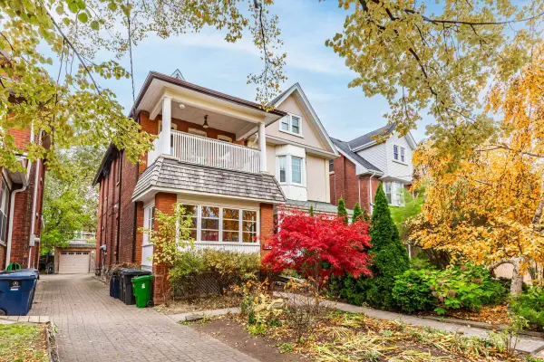 115 Mavety ST, Toronto W02, ON M6P 2L8