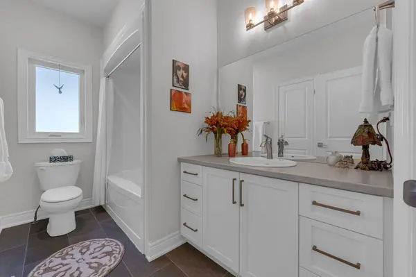 180 Port Robinson RD #48, Pelham, ON L0S 1E6