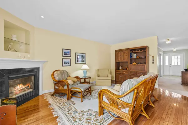 2903 Jennifer DR, Peterborough, ON K9L 1Z5