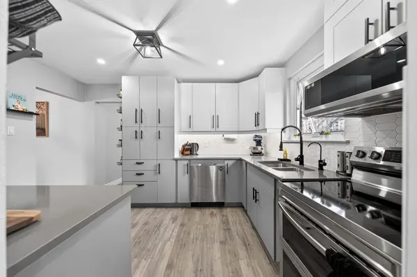 1212 Mary AVE, Cambridge, ON N3H 4N7