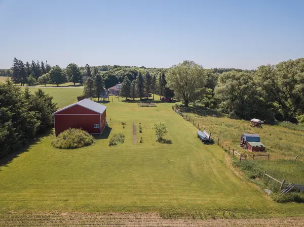 11040 Ilderton RD, Middlesex Centre, ON N0M 2A0