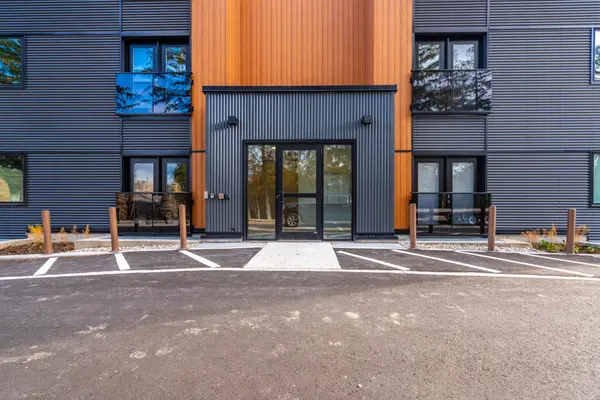 259 King ST E #3D, Hamilton, ON L8G 1M1