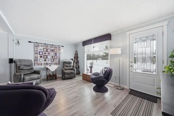 21 Cedar ST, Kawartha Lakes, ON K9V 4R1