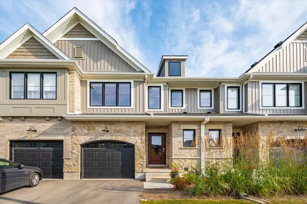 27 Hedley LN, Centre Wellington, ON N0B 1S0