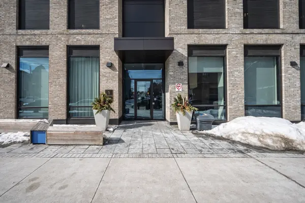 1 Jarvis ST #1123, Hamilton, ON L8R 3R2