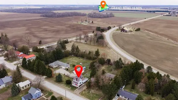 36032 Greenway RD, South Huron, ON N0M 2K0