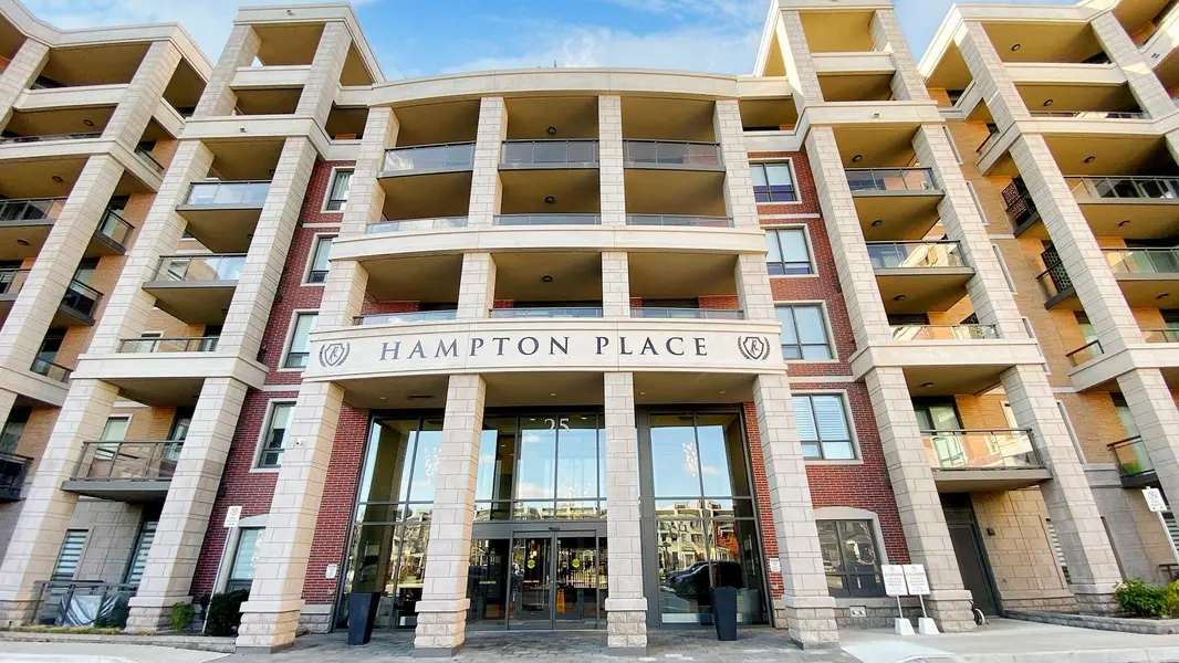 25 Baker Hill BLVD #505, Whitchurch-stouffville, ON L4A 4R5