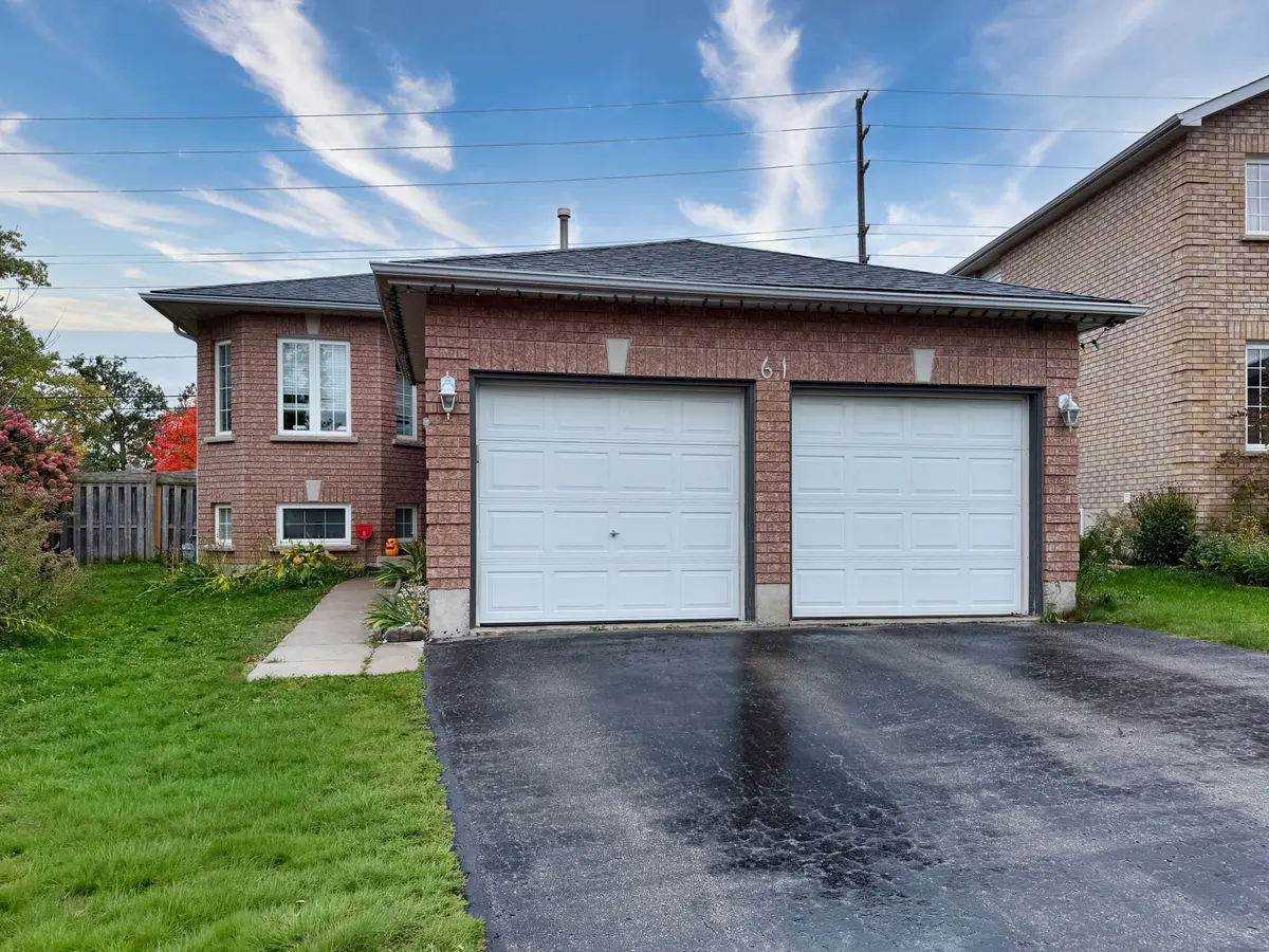61 Stollar BLVD, Barrie, ON L4M 6N3