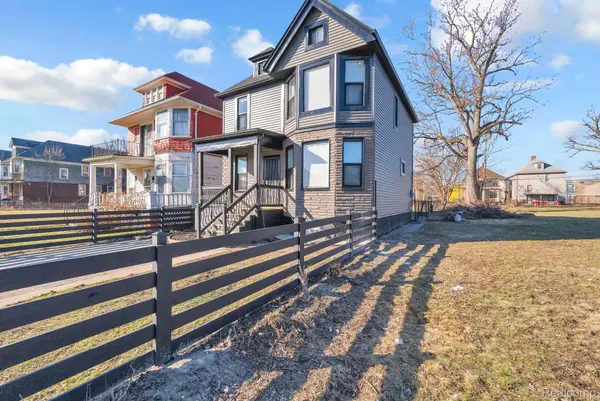 2575 Harding ST, Detroit, MI 48214