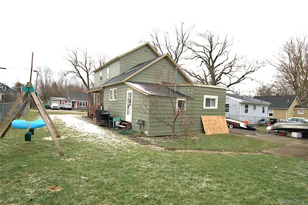 403 Randolph ST, Owosso, MI 48867