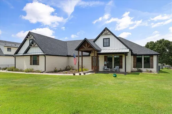 480 County Road 1927, Yantis, TX 75497