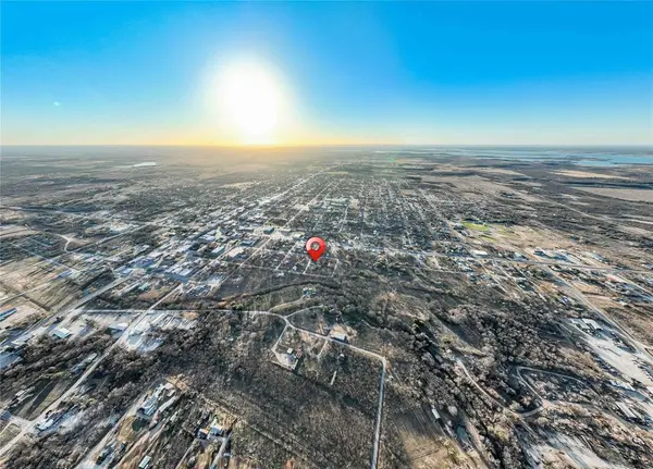 206 E 2nd Street, Breckenridge, TX 76424