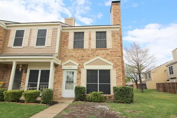 3801 14th Street #1208, Plano, TX 75074