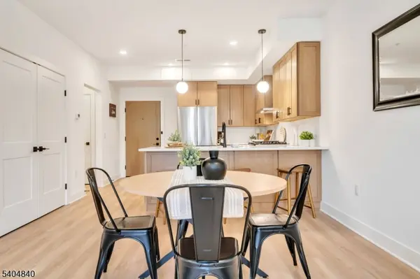 204 Encampment Ct, Montville Twp., NJ 07082