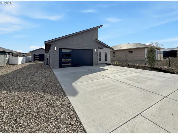 670 E ST, Baker City, OR 97814